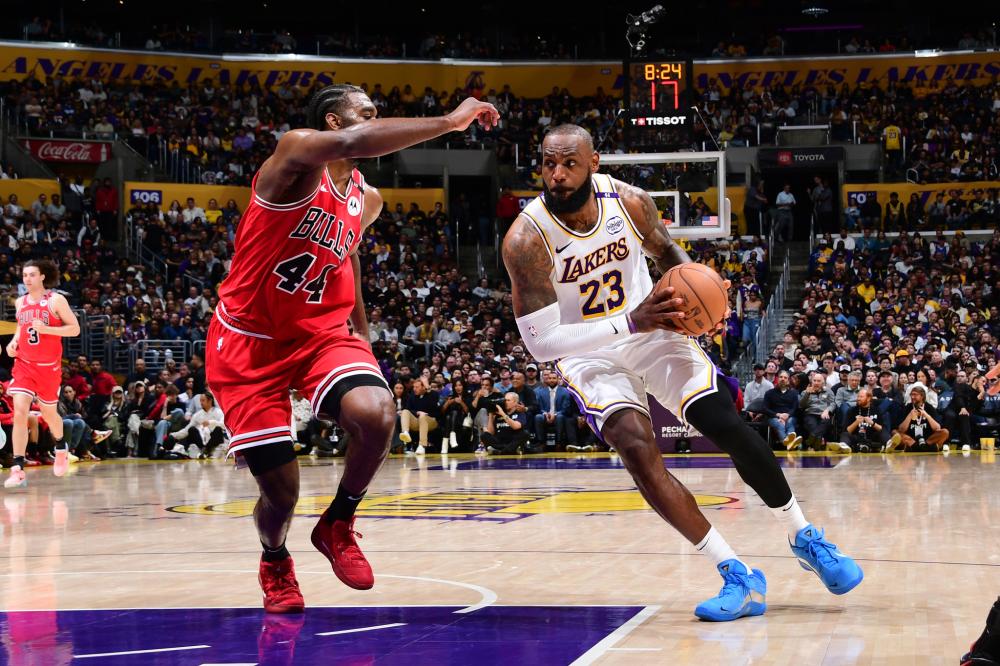 百场球员并 百场球员并