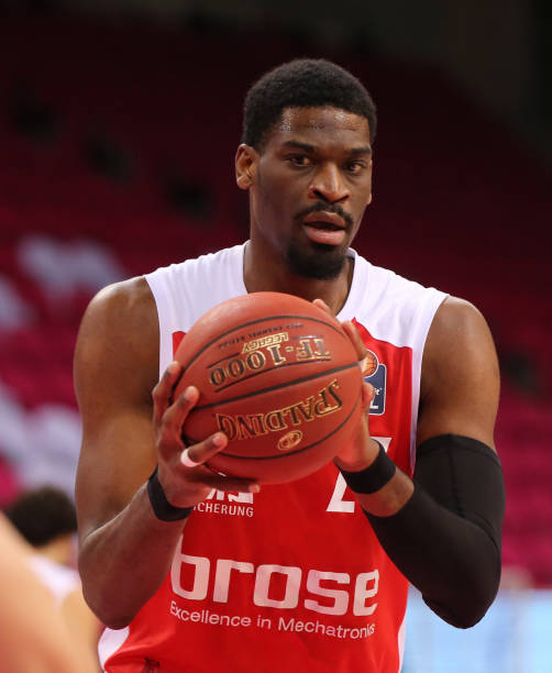 帮助他们发 帮助他们发